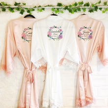 Load image into Gallery viewer, Hydrangea Lace Wedding Dressing Robe

