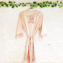 Load image into Gallery viewer, Sakura Flower Geometric Wedding Dressing Robe

